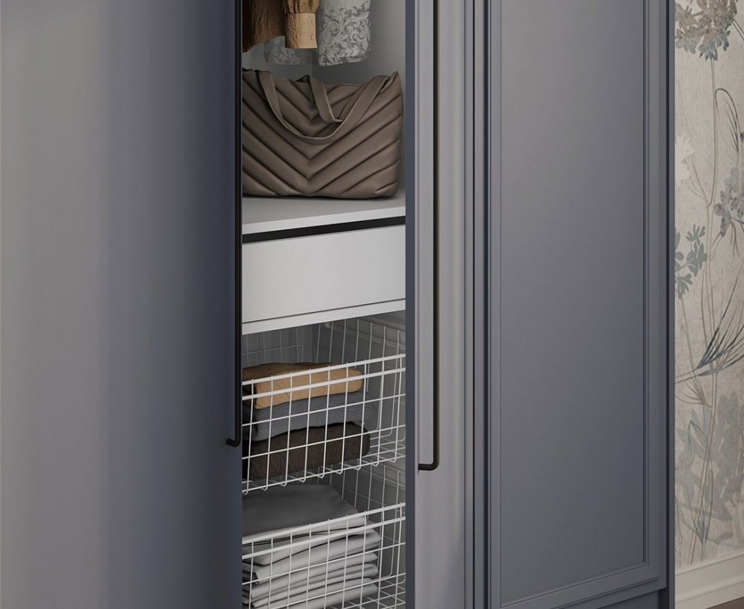 ГАРДЕРОБНЫЙ ШКАФ 18