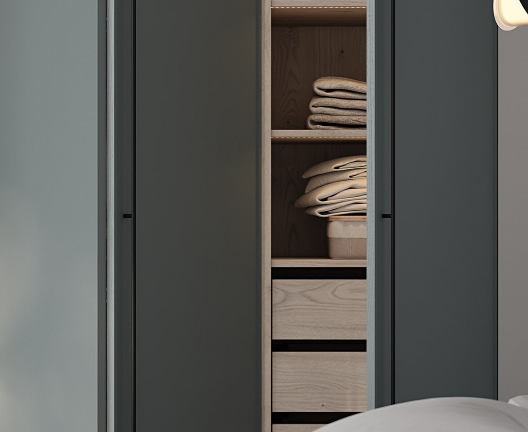 ГАРДЕРОБНЫЙ ШКАФ 17