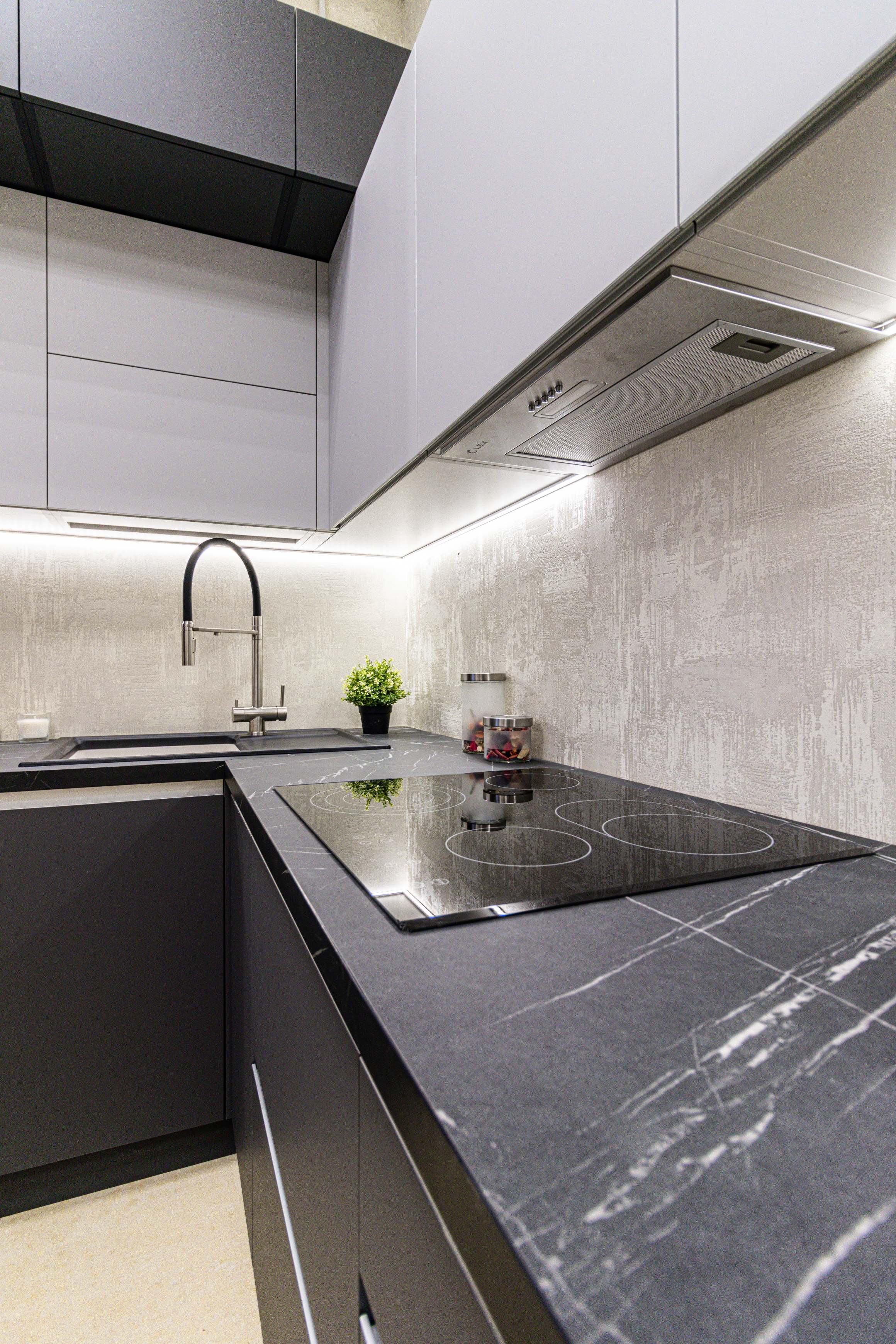 Кухня с витриной Грифель Пепельный